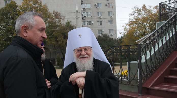 Поздравление с днем сотрудника полиции Встреча митрополита и генерала