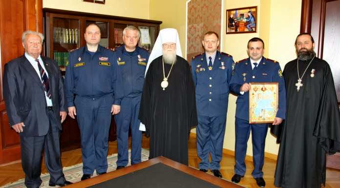 Митрополит Исидор наградил сотрудников УФСИН УФСИН России