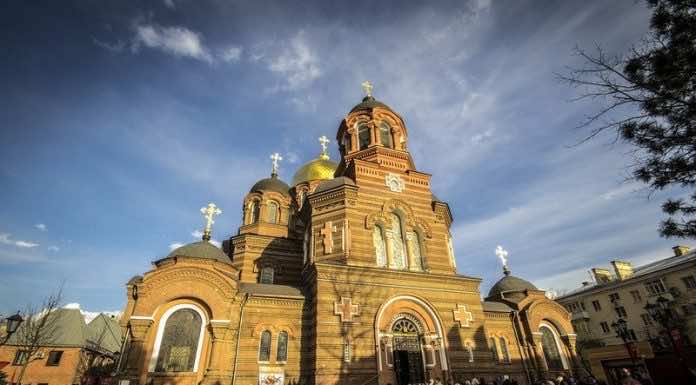 Глава Нижегородской митрополии совершит Литургию в Екатерининском соборе Краснодара