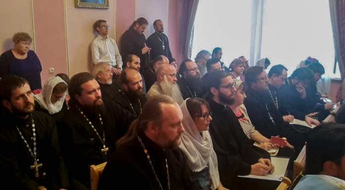 Собрание благочинных и руководителей епархиальных структур руководителей епархиальных