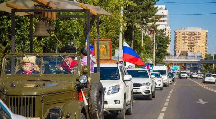 VIII автомобильный крестный ход объехал Краснодар VIII автомобильный