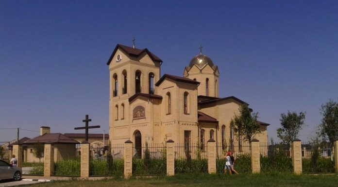 Митрополит Исидор освятит престол нового храма