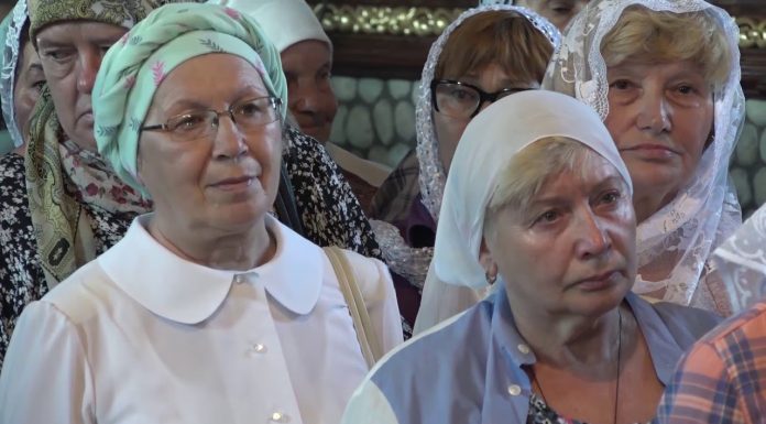 Литургия в Марие-Магдалинской женской обители