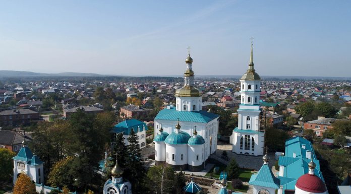 Праздник Казанской иконы Божией Матери и День народного единства