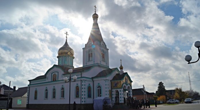 Митрополит Исидор посетил Динское благочиние