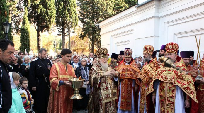 Престольные торжества Михаило-Архангельского собора г. Сочи
