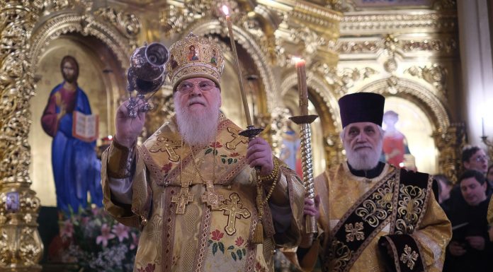 Всенощное бдение накануне дня памяти святителя Филарета. Фото