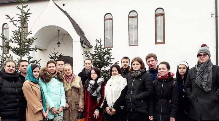 Как активная молодежь отпраздновала Крещение