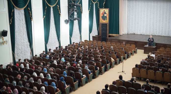 Московская духовная академия приглашает абитуриентов на день открытых дверей