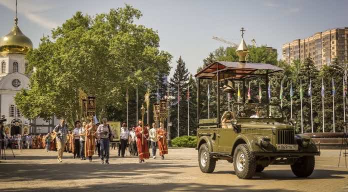 Крестный ход в день памяти Царственных страстотерпцев