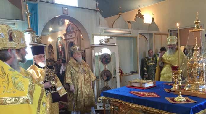 Митрополит Исидор совершил Божественную литургию в Покровском храме г. Белореченска