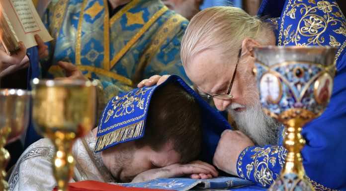 Празднование иконы Божией Матери «Всех скорбящих Радость»