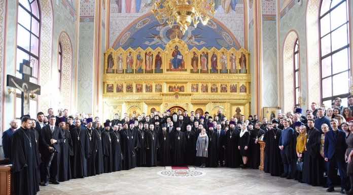 Международная конференция «Перспективы и возможности развития Всецерковного православного молодежного движения»