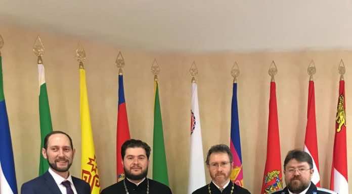 Руководителю отдела по делам молодежи вручили благодарственное письмо