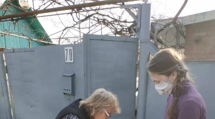 Православная молодежь оказывает помощь пожилым гражданам во время пандемии коронавируса