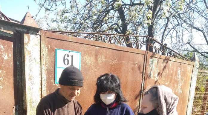 Православные волонтеры продолжают оказывать помощь пожилым людям