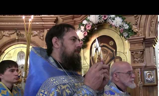 Престольный праздник отметили в храме Казанской иконы Божией Матери