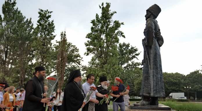 В Краснодаре почтили память казаков и горцев – героев Первой мировой войны