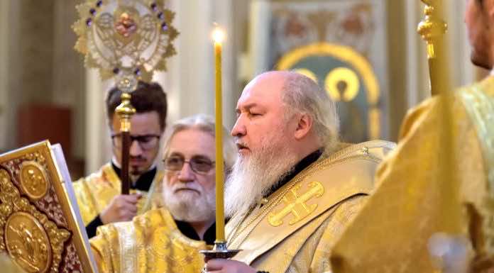 Митрополит Кирилл совершил Всенощное бдение в Екатерининском кафедральном соборе