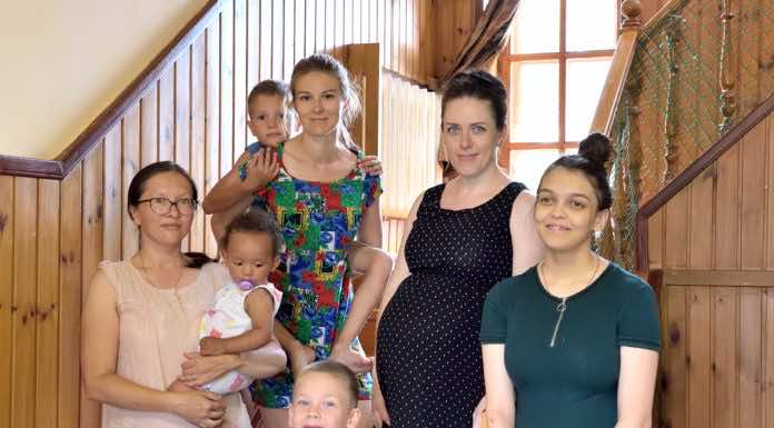 Проблемы реабилитации и ресоциализации беременных женщин и матерей с детьми, попавших в трудную жизненную ситуацию