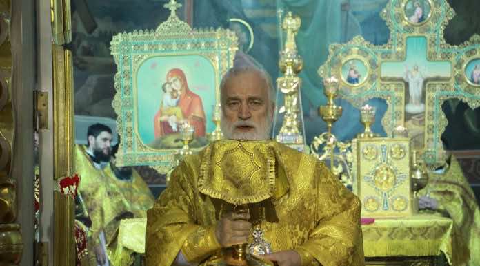 Митрополит Павел (Пономарев) совершил Божественную литургию в Актовый день Екатеринодарской духовной семинарии