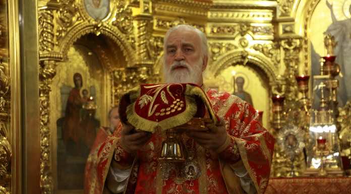 Митрополит Павел (Пономарев) совершил Божественную литургию в день памяти священномученика Александра Флегинского