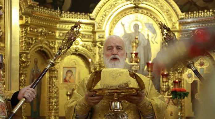 Митрополит Павел (Пономарев) совершил Литургию в день памяти апостола и евангелиста Матфея