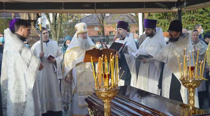 Отпевание архимандрита Амвросия (Диденко) состоялось в войсковом соборе Александра Невского