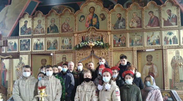 Урок с юнармейцами прошел в Покровском храме Апшеронска