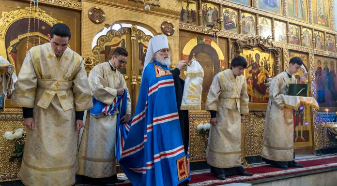 Видеосюжет об архиерейской Литургии в женском монастыре «Всецарица»