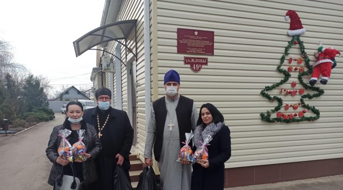 Священнослужители посетили Динской социально-реабилитационный центр для несовершеннолетних «Островок»