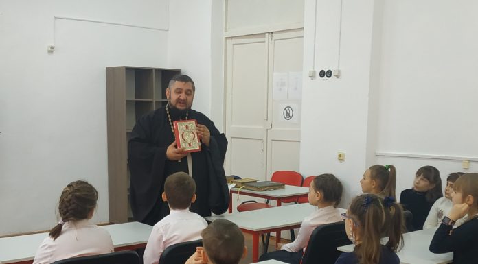 «Час духовности» провели в станице Холмской