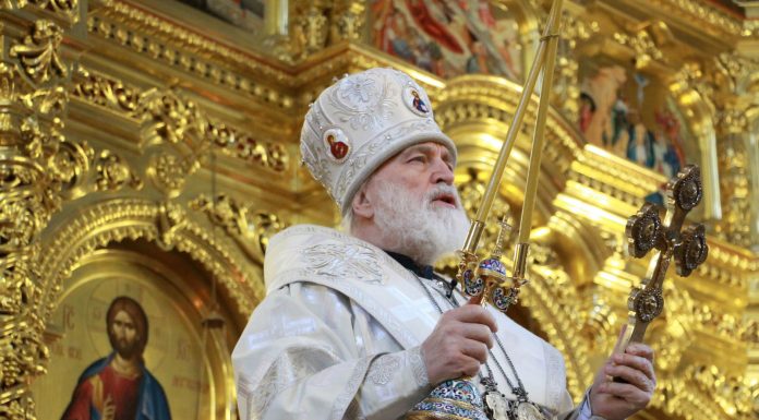 Митрополит Павел (Пономарев) совершил Божественную литургию в На́вечерие Богоявления