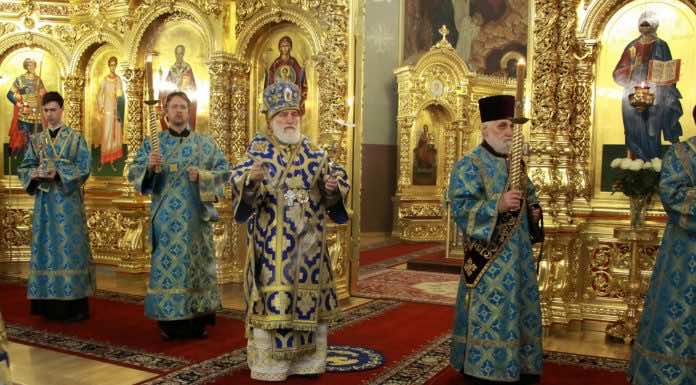 Митрополит Павел (Пономарев) совершил Всенощное бдение накануне Недели о мытаре и фарисее