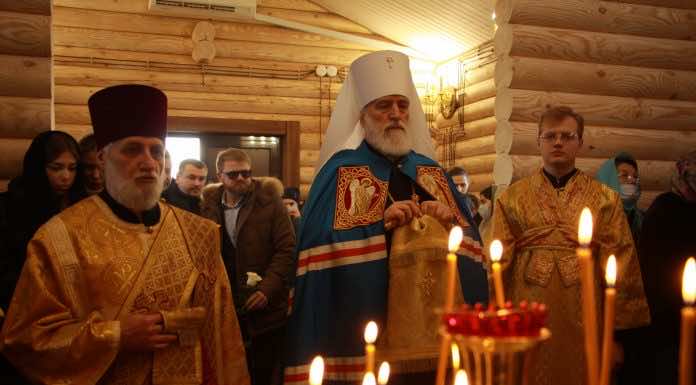 Митрополит Павел совершил малое освящение храма в честь 40 мучеников Севастийских