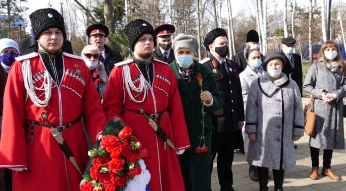 Видеосюжет о митинге посвящённом освобождению хутора Ленина