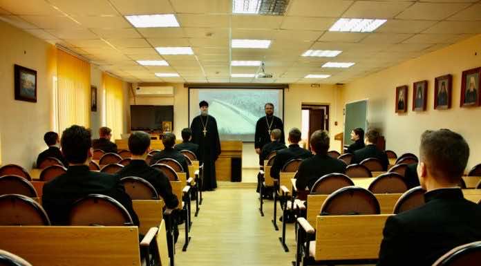 Возобновление работы киноклуба в Екатеринодарской духовной семинарии