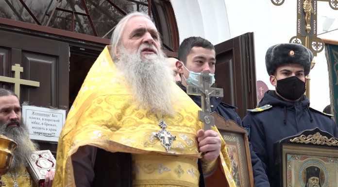 Видеосюжет о престольном празднике строящегося храма святых новомучеников и исповедников Церкви Русской