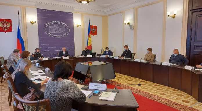 Заседание Совета при Законодательном Собрании Краснодарского края по этике и нравственности