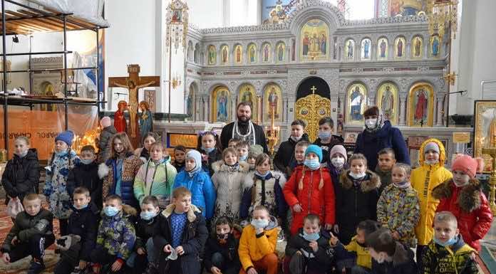 Учащиеся 1 «А» класса школы №52 пгт. Ильского посетили Невский собор