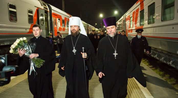 Духовенство и казаки встретили в Краснодаре митрополита Екатеринодарского и Кубанского Григория