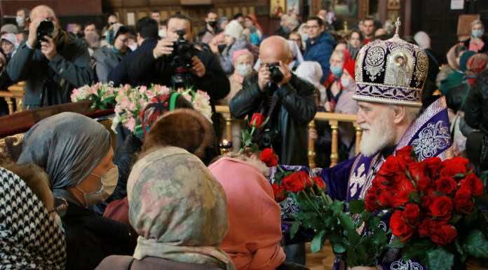 Митрополит Павел совершил последнюю Литургию на Кубани перед отъездом в Москву