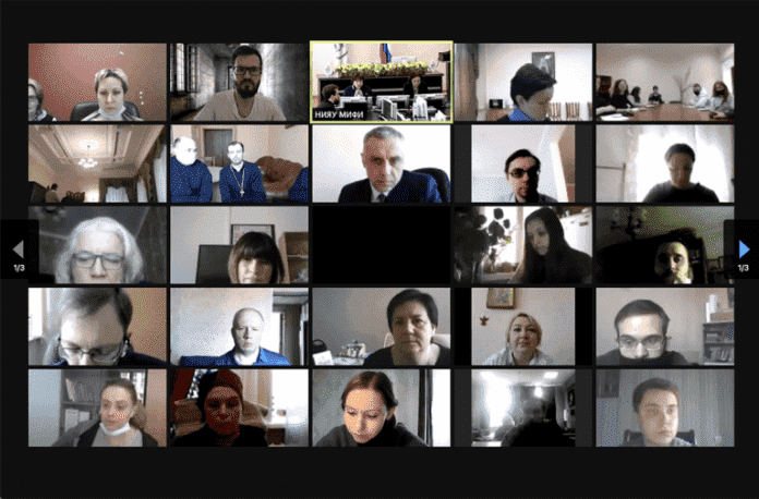 A18A60AE-A08B-4B62-B3B7-C899370E00D5