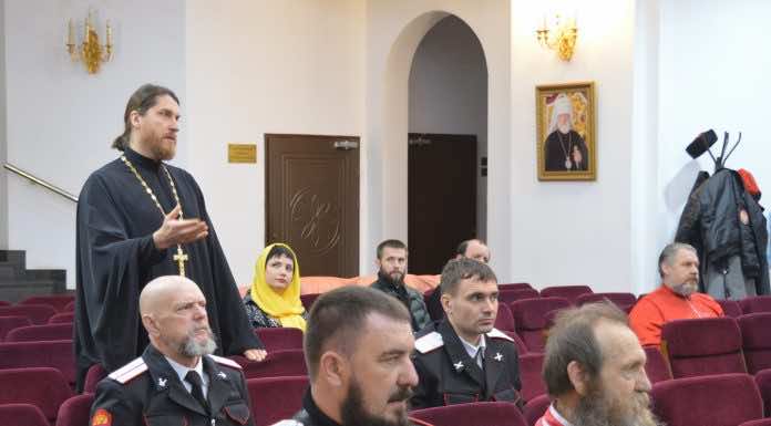 Состоялся круглый стол, посвященный вопросам взаимодействия духовенства с казачеством