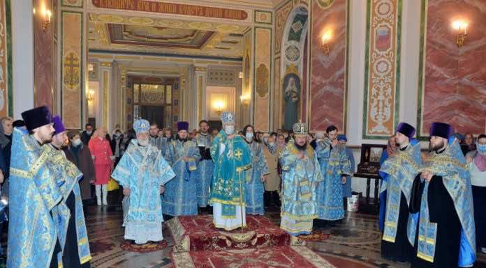 Митрополит Павел сослужил митрополиту Симферопольскому и Крымскому Лазарю накануне Благовещения Пресвятой Богородицы