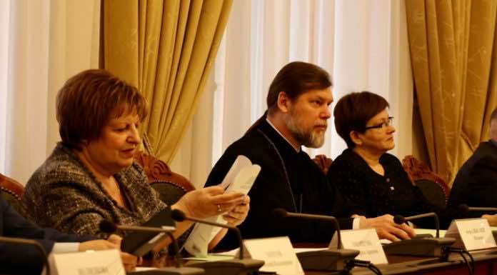 Состоялось заседание общественного совета при Законодательном Собрании Краснодарского края по этике и нравственности