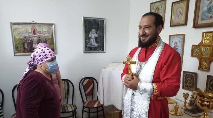 Священник посетил психоневрологический диспансер