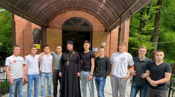 Студенты из Абинского благочиния совершили паломничество