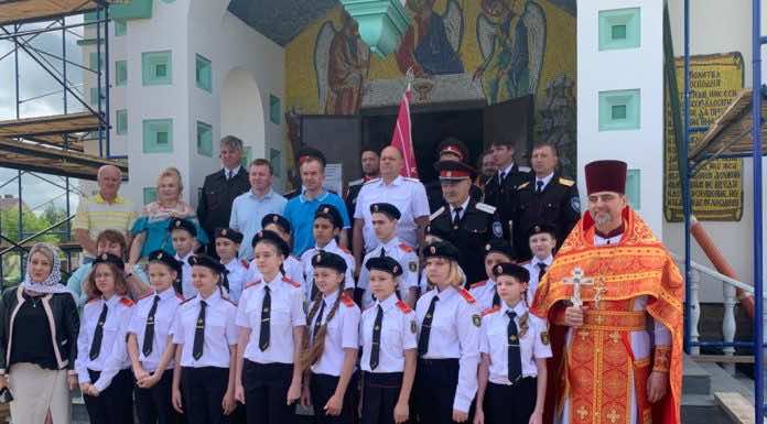 Посвящение в казачата учащихся школы № 4 ст. Динской