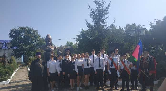 В станице Холмской прошла встреча священника с казачатами